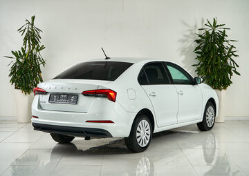 Skoda Rapid Вид 5