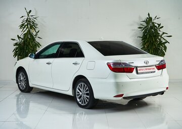 Toyota Camry Вид 4
