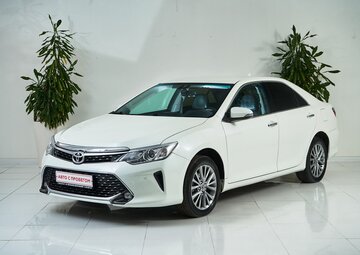 Toyota Camry Вид 1