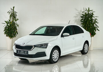 Skoda Rapid Вид 1